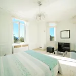 Ref 1981 - Center - Particular Town House For Rent